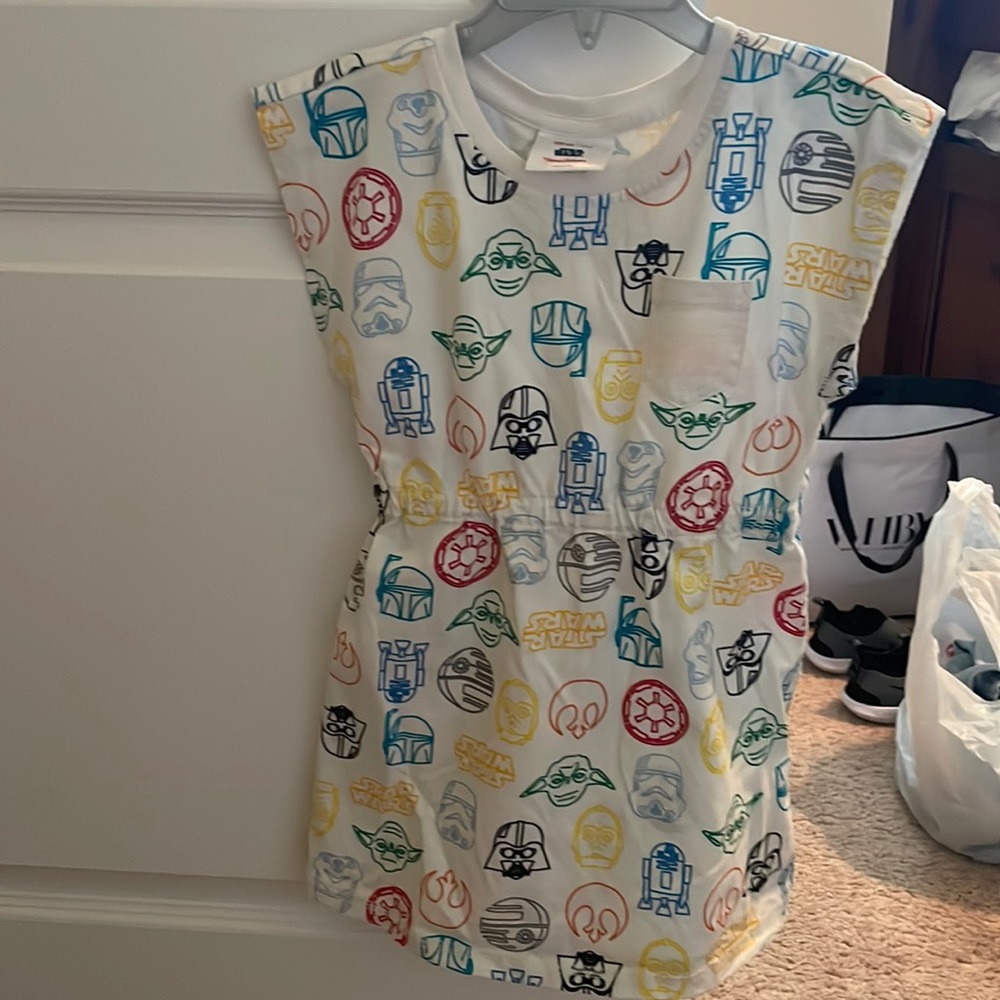 Star Wars toddler dress. No rips or stains